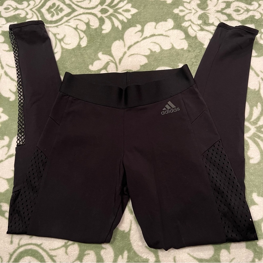 Adidas black leggings / athletic tights mesh detailing size small